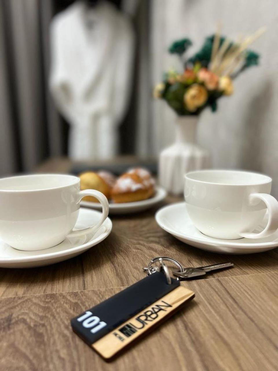 Urban Hotel Бишкек Екстериор снимка